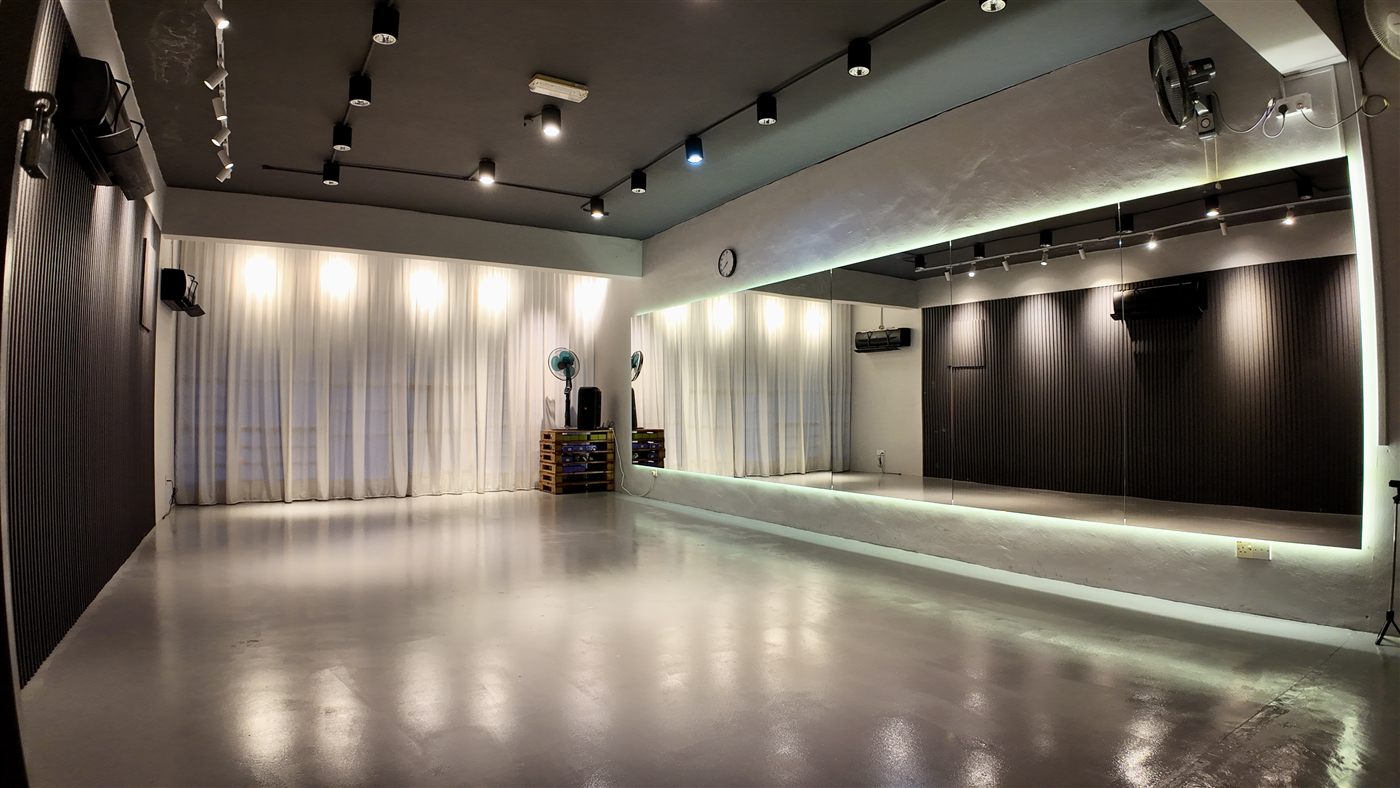 Raja Uda Branch 2 studio photo 3